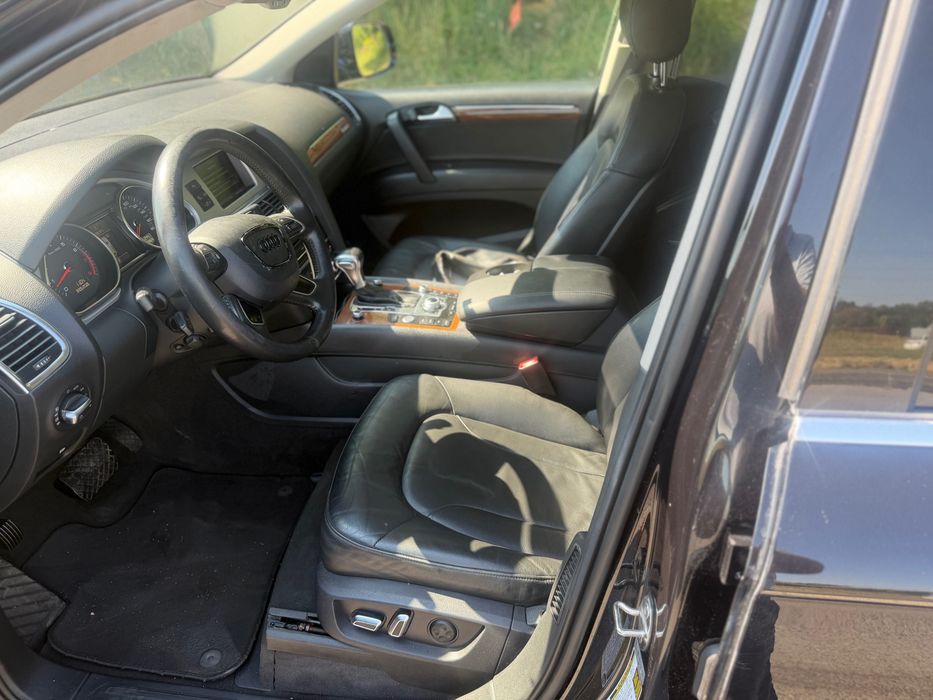 Продаж обслуженої Audi Q7
