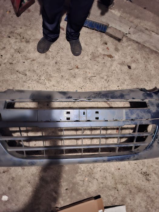 Zderzak renault kangoo