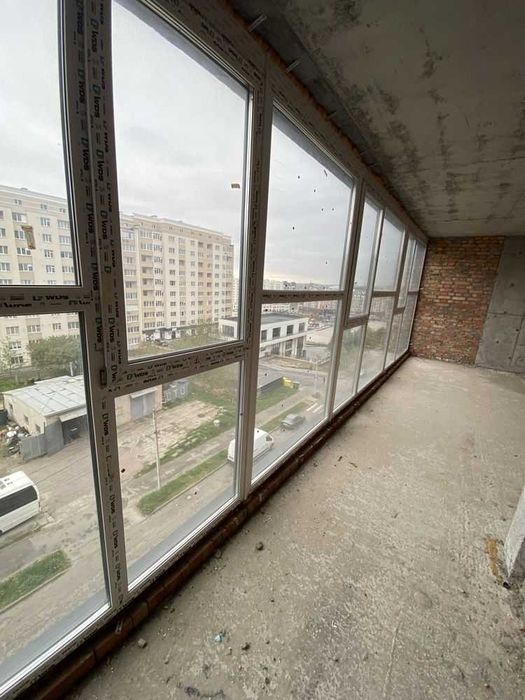 Продаж 2 кімнатної квартири в районі Озерна - More