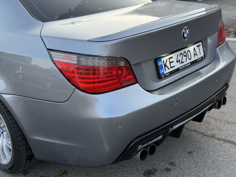 BMW 5 Series E60 530i
