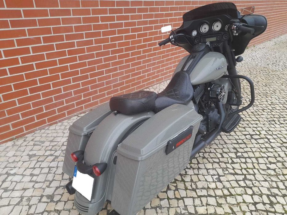 Harley Davidson Street Glide 1600cc