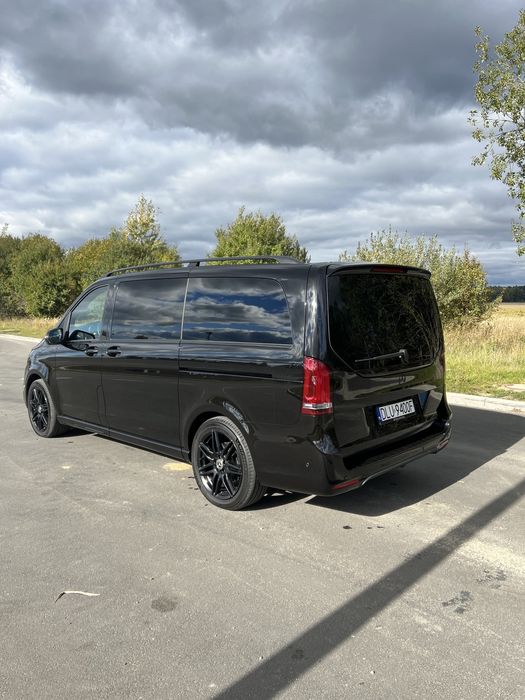 Mercedes Benz V-class