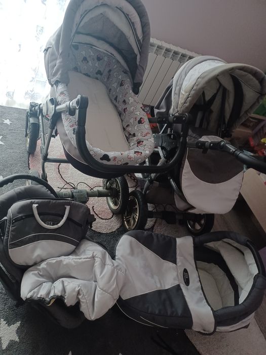 Dwa wózki dziecięce