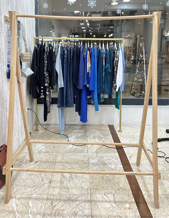 Charriots em madeira