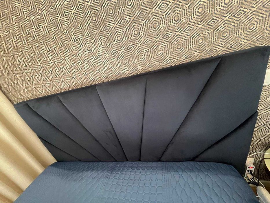 Cama casal (c/ arrumação) 1.60x2.00