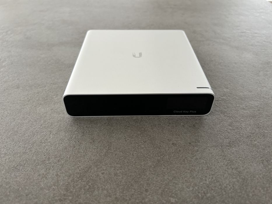 Ubiquiti CloudKey Gen2 Plus 1TB