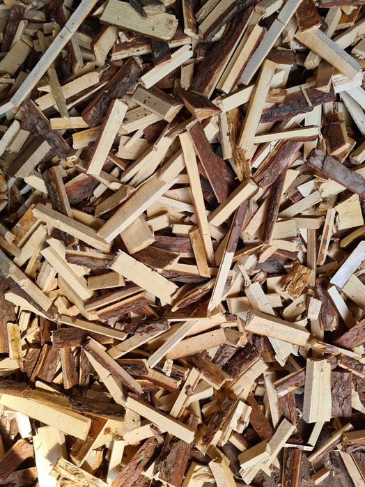 Drewno opałowo - rozpałkowe , brykiet