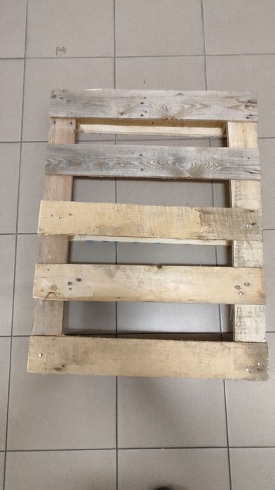 paleta drewniana mala