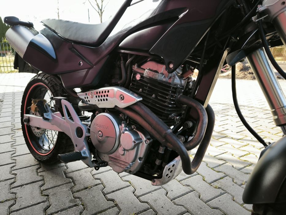 Honda FMX 650cc  , SLR Dominator FX CBF Vigor ,. ZAMIANA