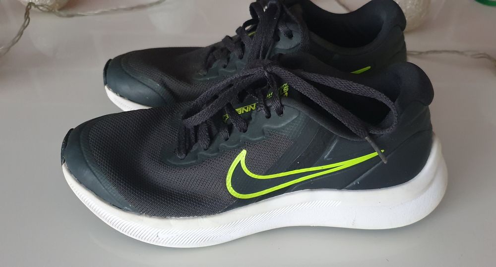 Adidasy Nike r. 35,5