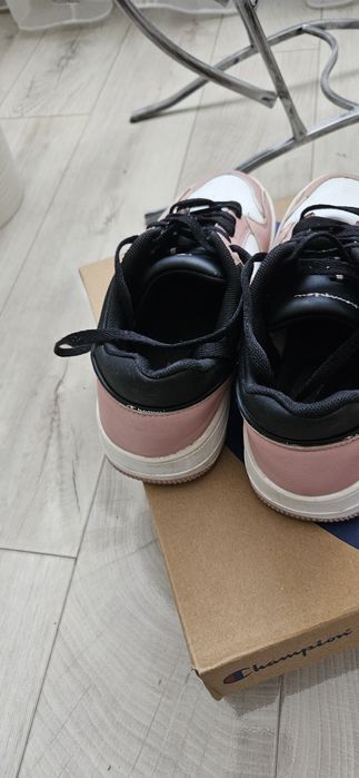 Buty sportowe Champion r. 38