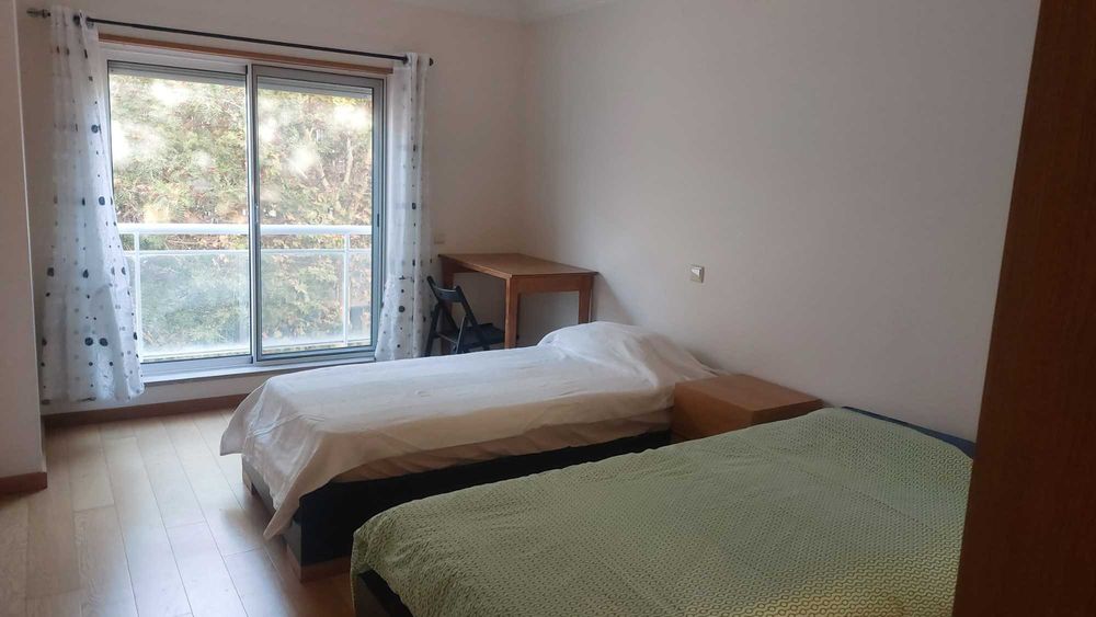 Quarto duplo mobilado – FARO | 580€/MÊS
