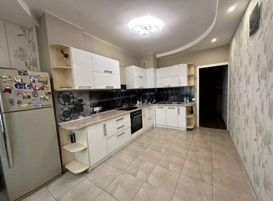 2 комнатная ЖК Радужный 64 метра+ кладовка