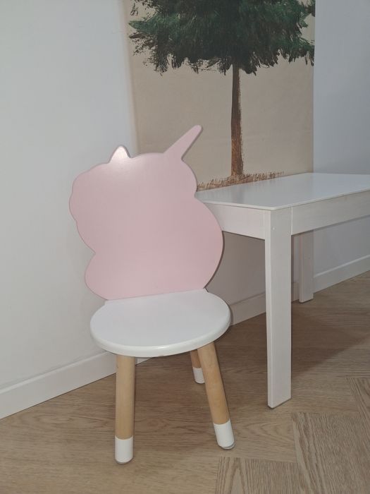 Zestaw krzesło jednorożec krzesełko dzieciece stolik