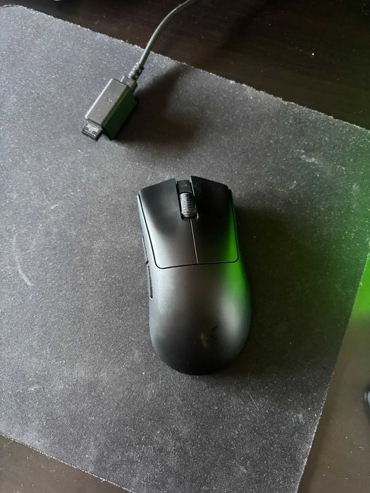 Rato Óptico Razer DeathAdder V3 HyperSpeed Wireless 26000DPI Preto