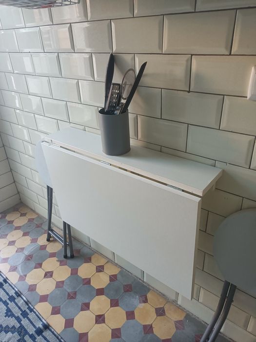 Norberg Folding Table64737768859393124