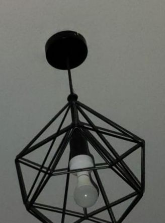 5 Candeeiros ikea pretos