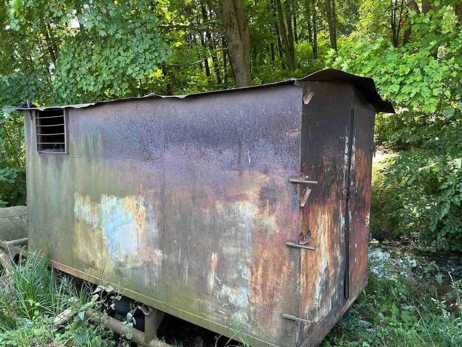 Металевий вагончик