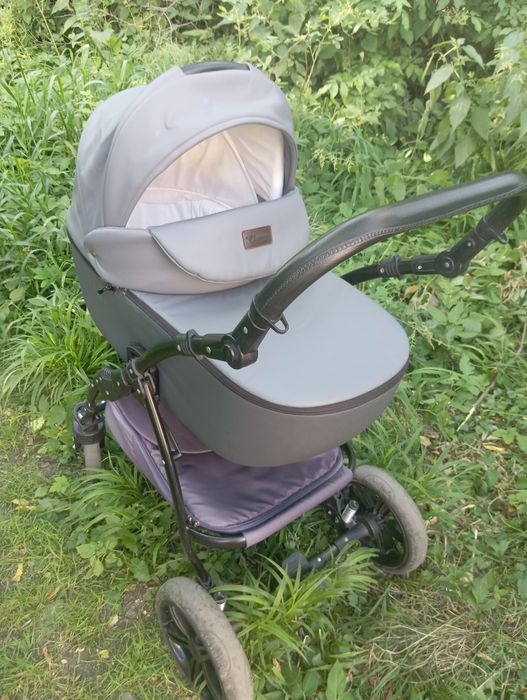 Каляска 2 в 1 Victoria Gold Classic