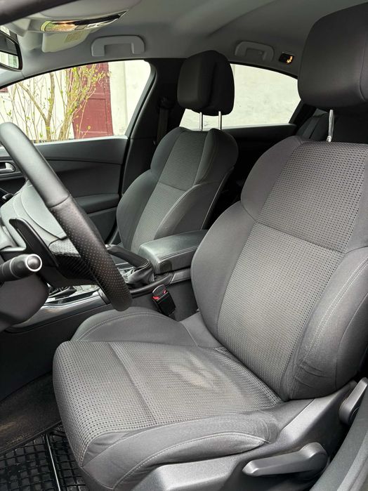 Peugeot 508 2011року