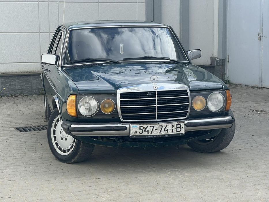 Продаж мерседес 123 автомат.Обмін ціна 2000