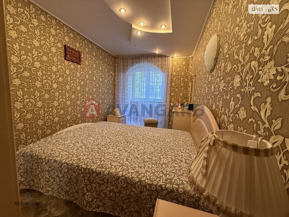 Трьохкімнатна квартира в самому центрі міста