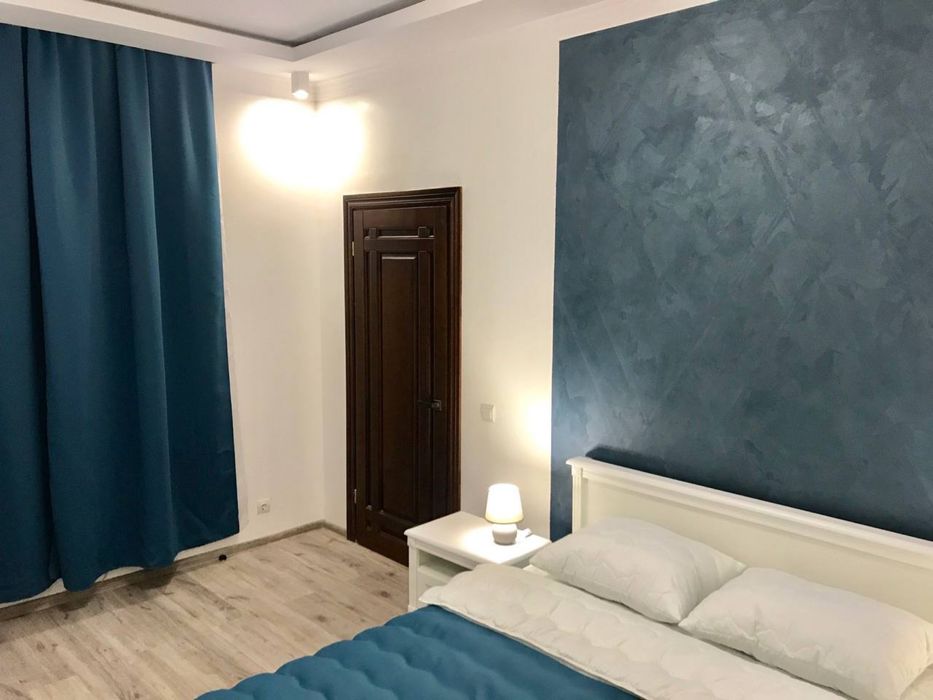 Оренда двокімнатної квартири в центрі проспект Свободи