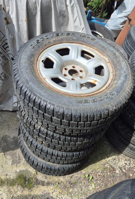 Kompletne koła Nissan Navara DISCOVER M+S 255/60R17 NOWE