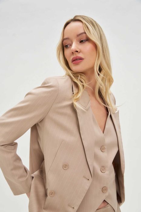 Marynarka damska dwurzędowa rozmiar L