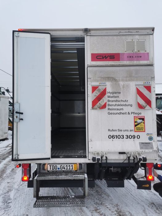 Kontener iveco daily winda izoterma