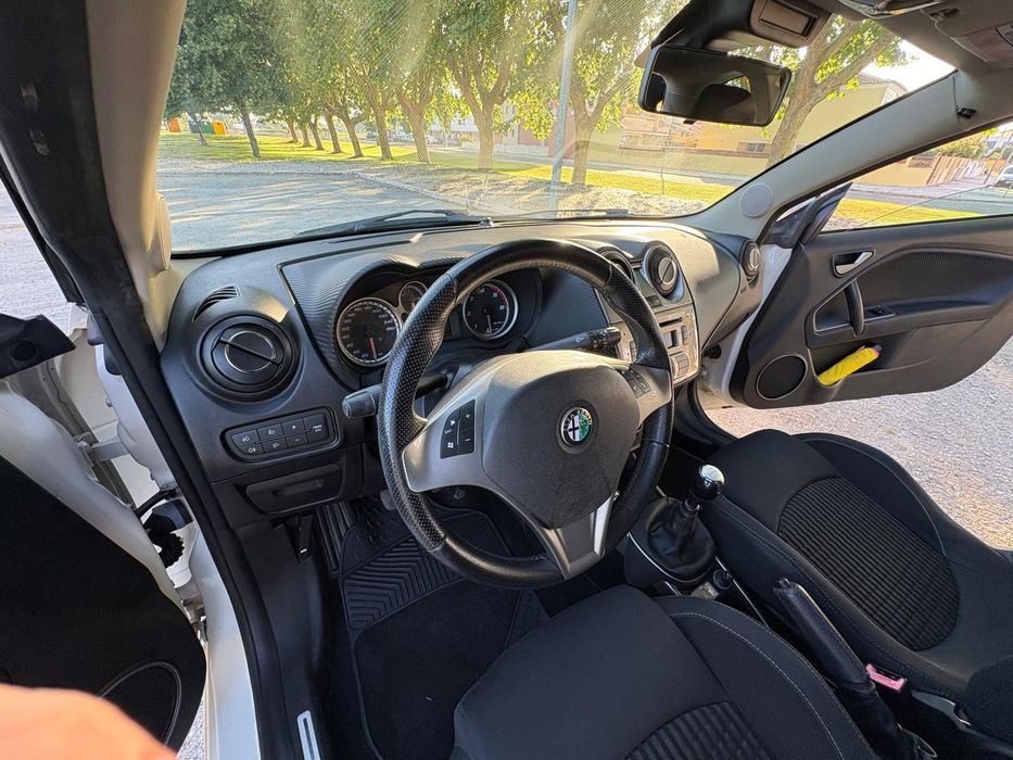Alfa Romeo Mito 1.6 120 cv