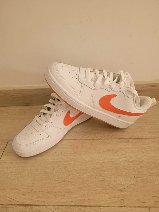 Buty nike, nowe 39