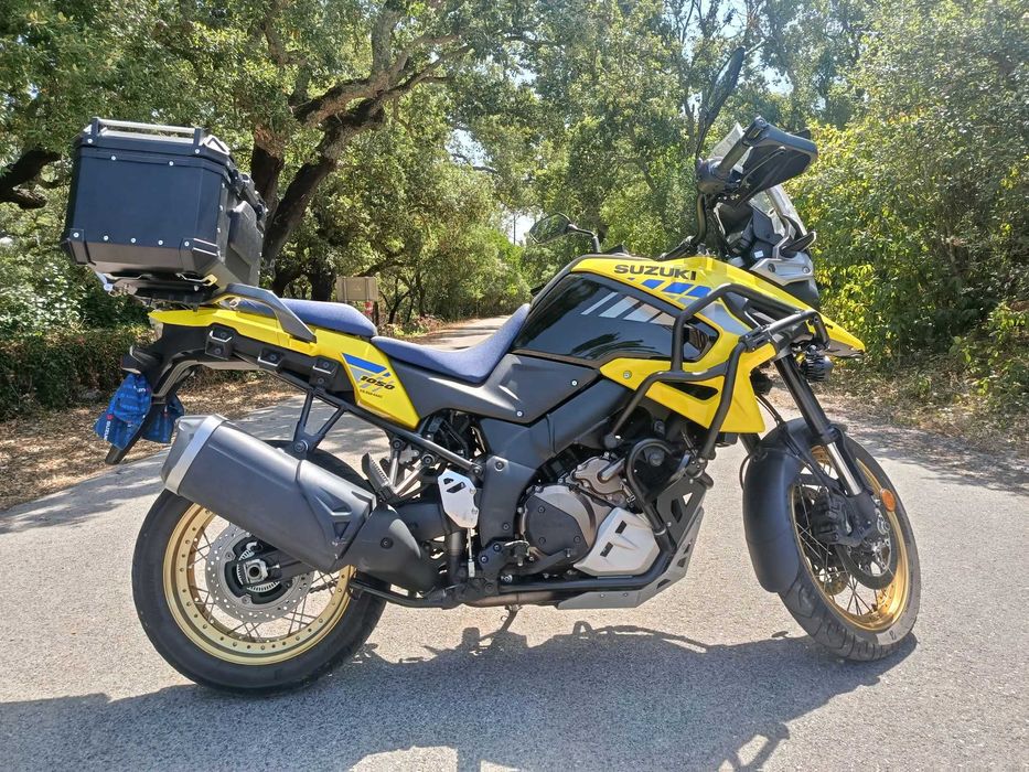 Suzuki V-Strom 1050 XT (2021) – fiabilidade lendária e pronta para qualquer viagem