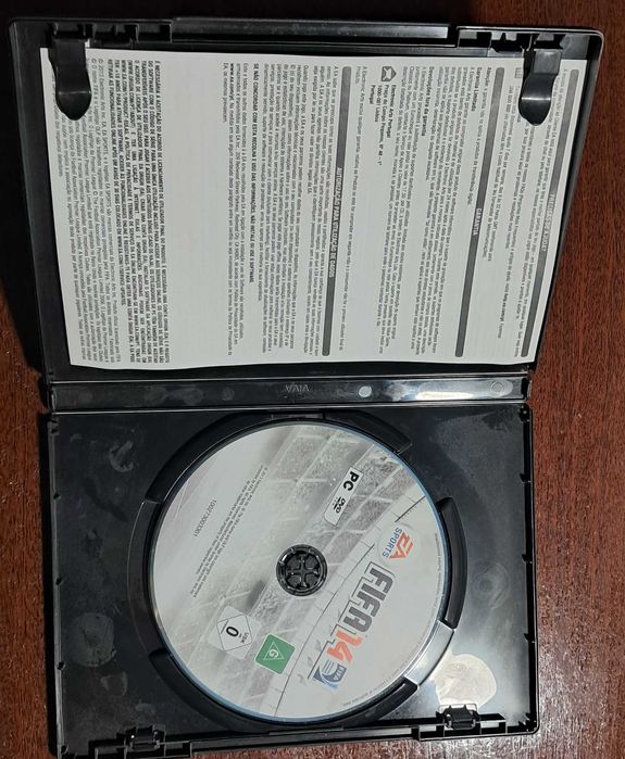 Vendo FIFA 14 PC