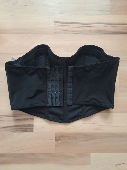 czarny krotki gotycki gorset z regulowanym obwodem 75A