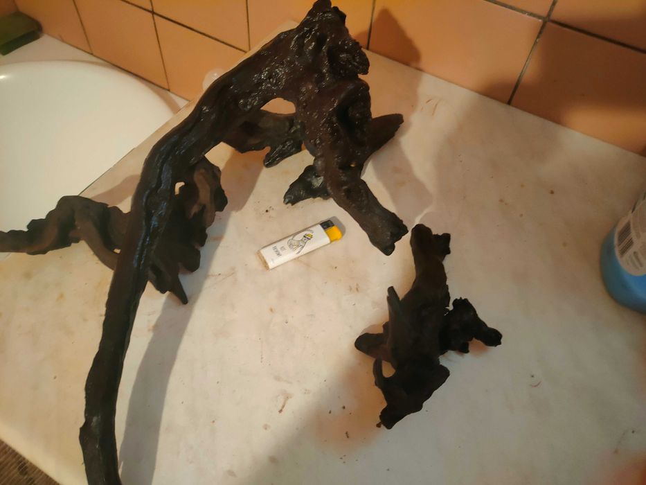 Do akwarium korzenie ładny zestaw do dekoracji dna