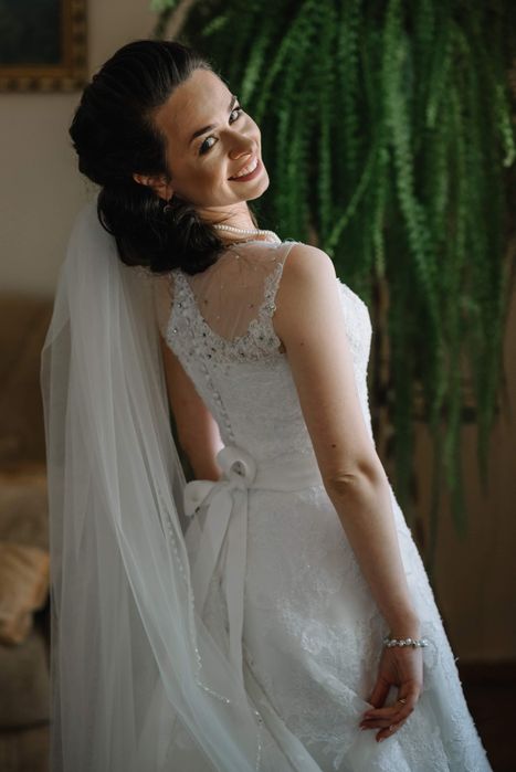 Элегантное винтажное свадебное платье со шлейфом, А-силует, XS айвори