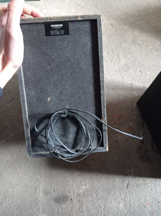 2 sztuki głośników Thomson