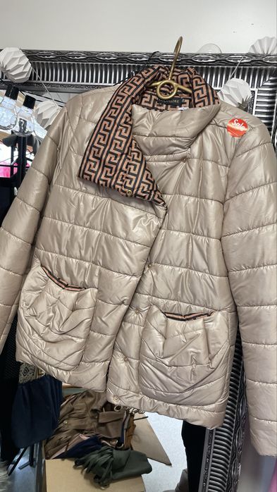 Ubrania do dalszej  sprzedazy