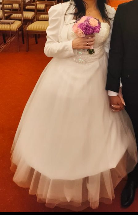 Suknia ślubna+bolerkofuterko+halka