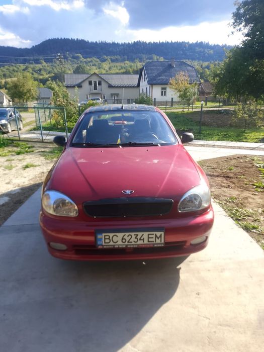 Автомобіль  Daewoo Lanos