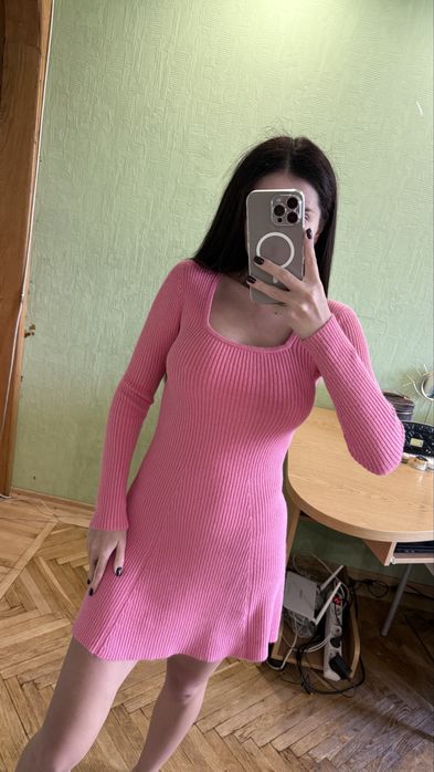 Тепле Рожеве плаття S