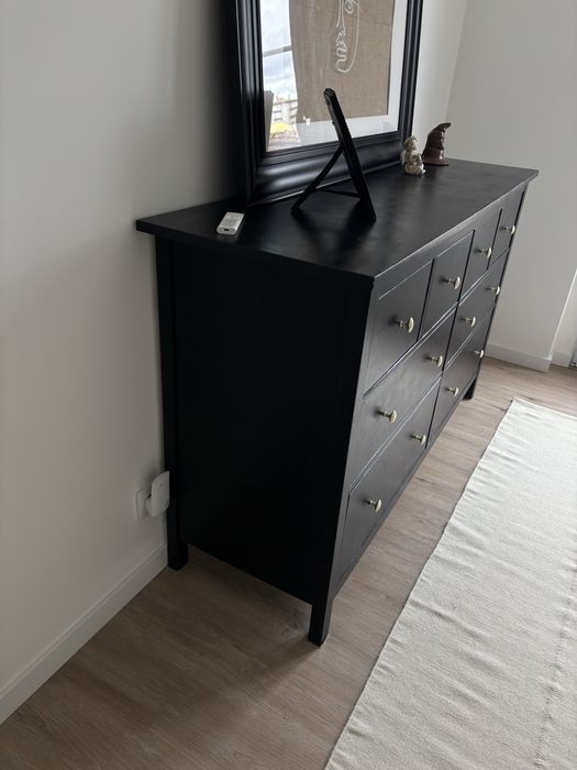 Comoda Hemnes IKEA