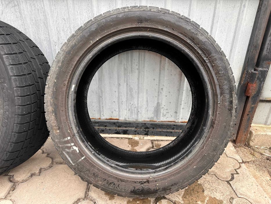 Продам резину 235/50R18