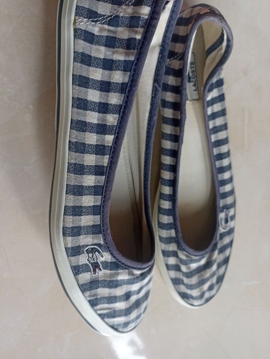 Buty balerinki Lacoste