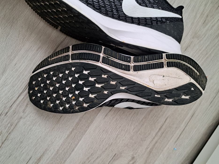 Buty adidasy do biegania 44,5 nike