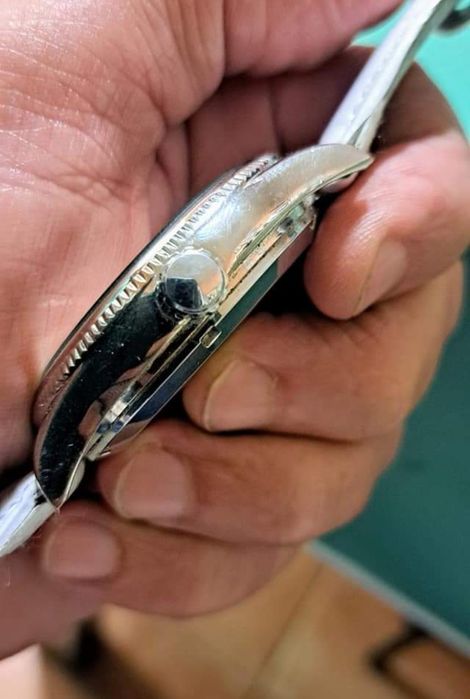 Relógio automático exactime.