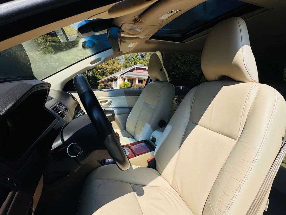 Volvo XC90      2014