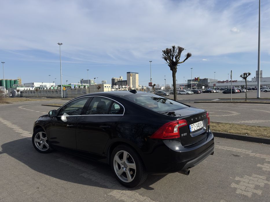 Volvo S60 T5 2012