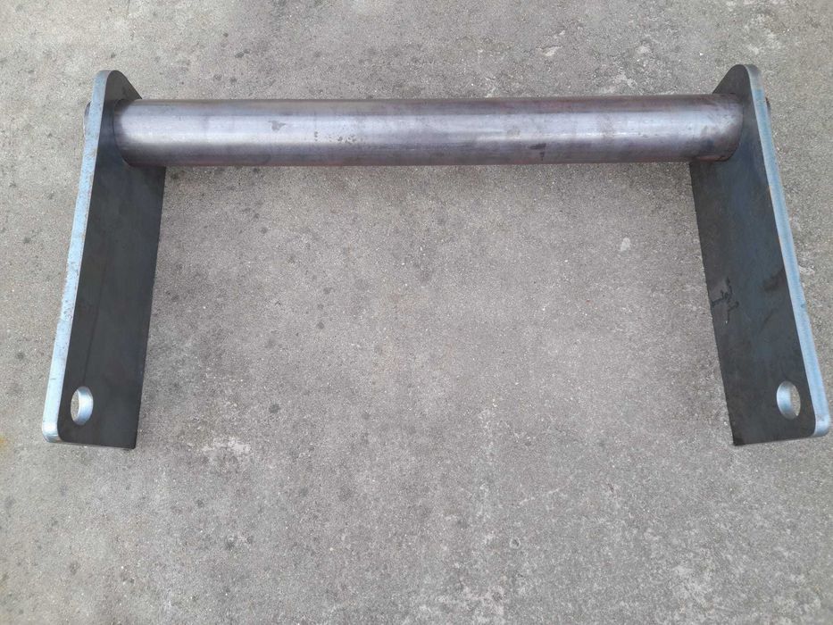 Mocowanie uszy haki uchwyty do ładowarki teleskopowej Manitou Merlo MX